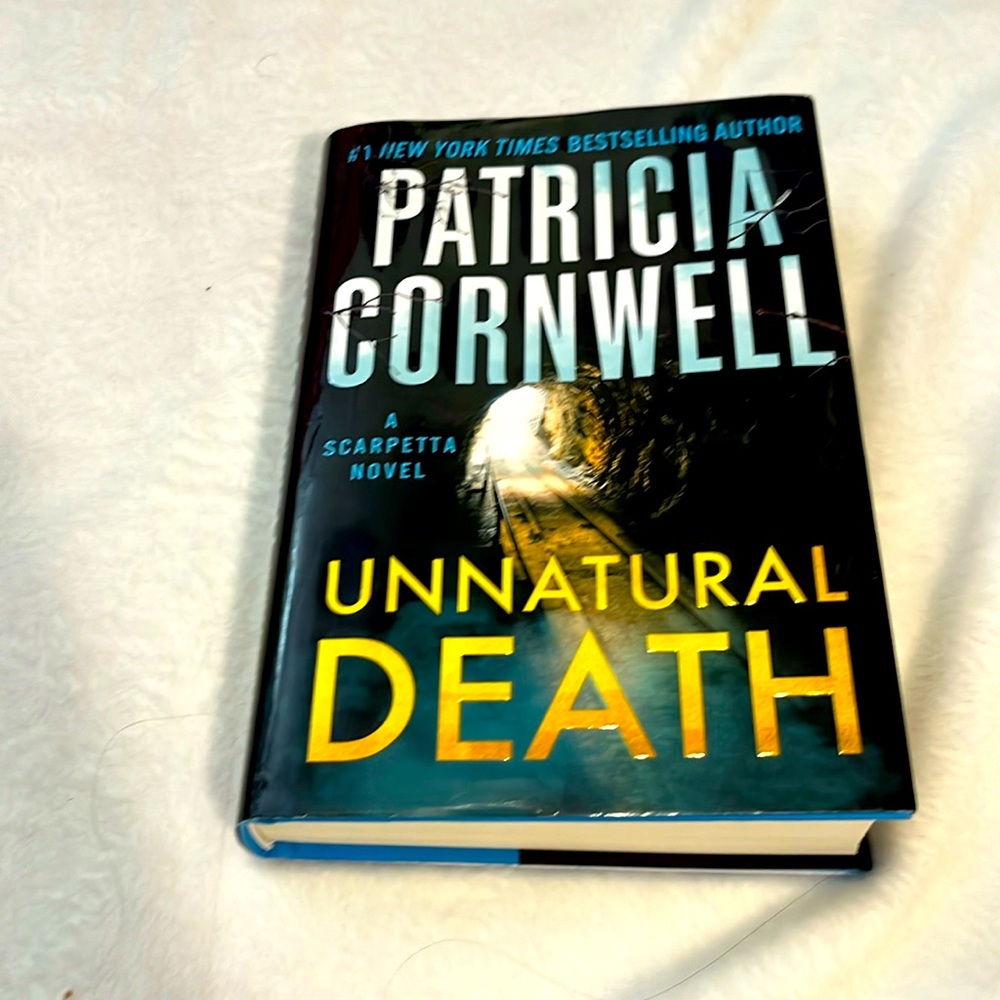 5/$20 Book - Unnatural Death by Patricia Cornwell